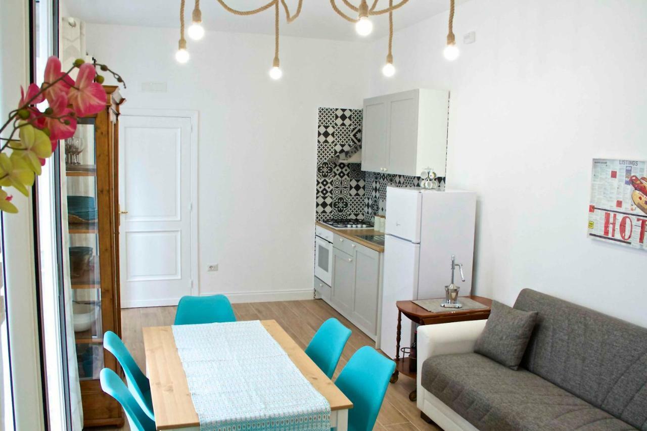 Appartamento Casa Fabiana Napoli Esterno foto