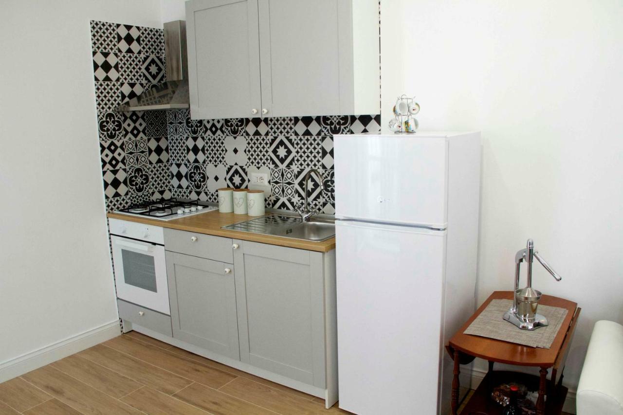 Appartamento Casa Fabiana Napoli Esterno foto