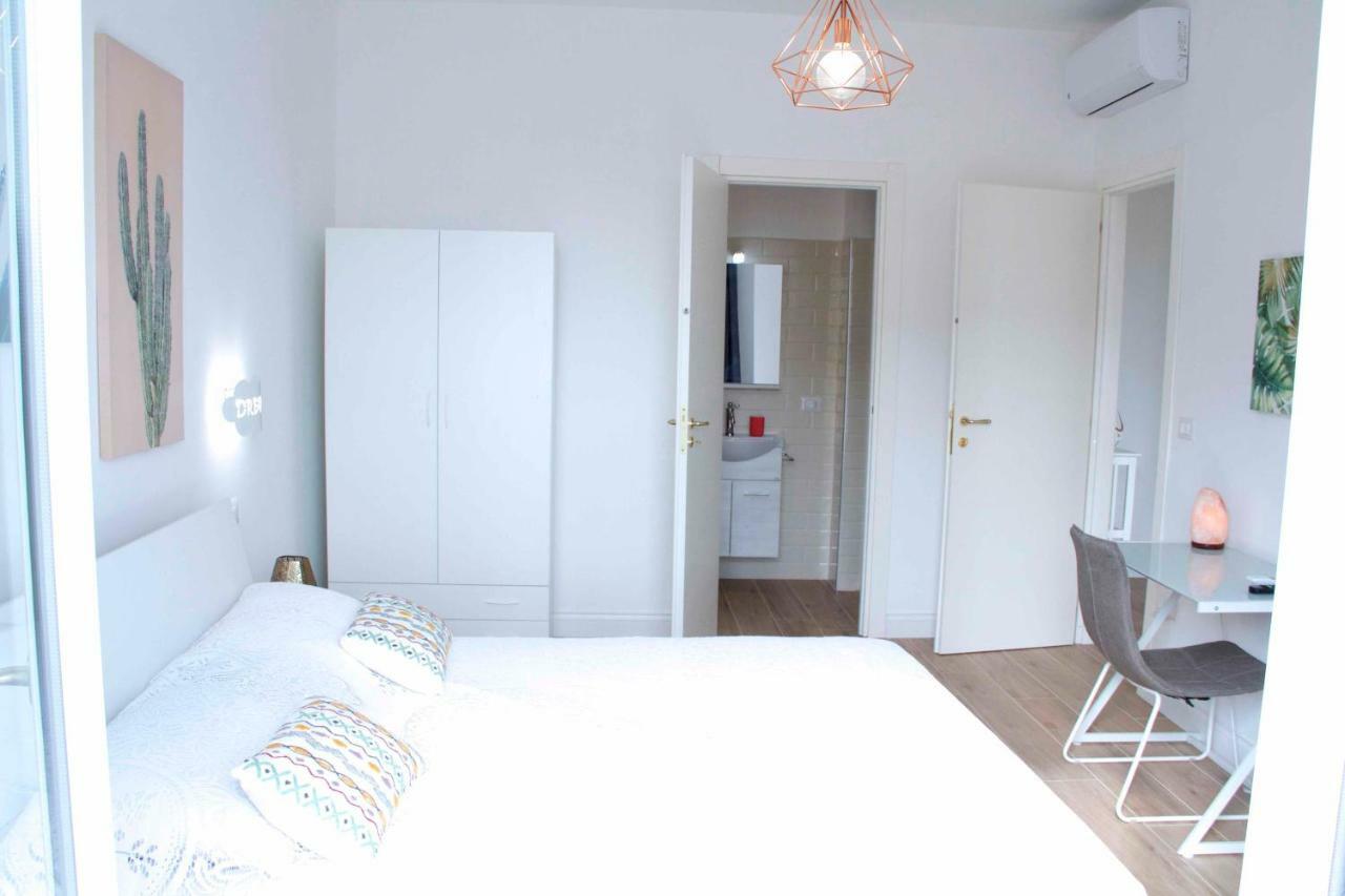 Appartamento Casa Fabiana Napoli Esterno foto